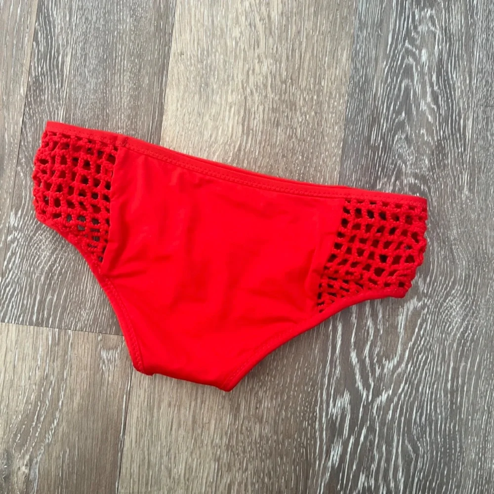 Frankie's Bikinis Crochet KOA Bottom Red